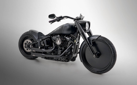 Harley-Davidson Fat Man Is the Perfect Ride for Mel Gibson’s Warrior Santa
