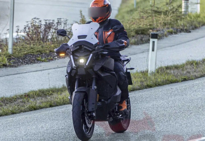 KTM 1290 Super Adventure 2023