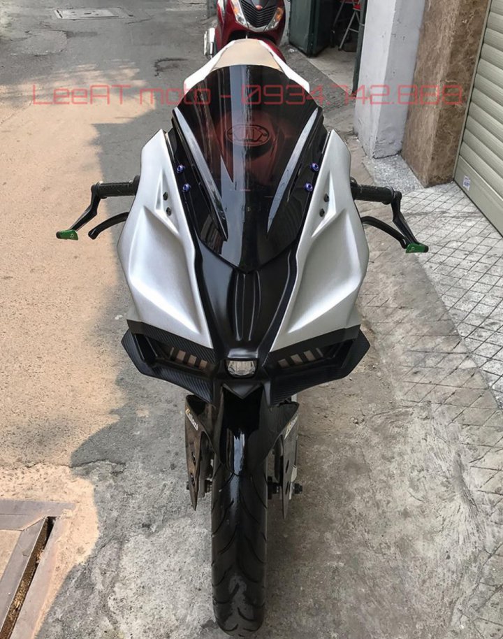 Bajaj Pulsar Rs0 Modified To Look Like A Kawasaki Ninja H2