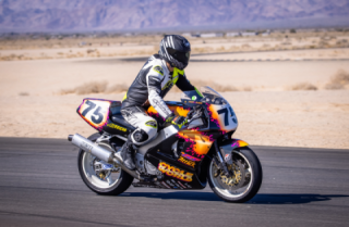 Team Cycle World/Attack Performance 1993 Yamaha YZF750SP