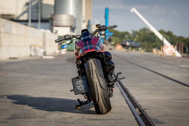 Harley-Davidson Sportster SPS 1250 Looks Like That Firefighting