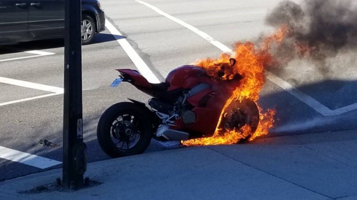 Ducati Panigale V4 caught fire in Vancouver