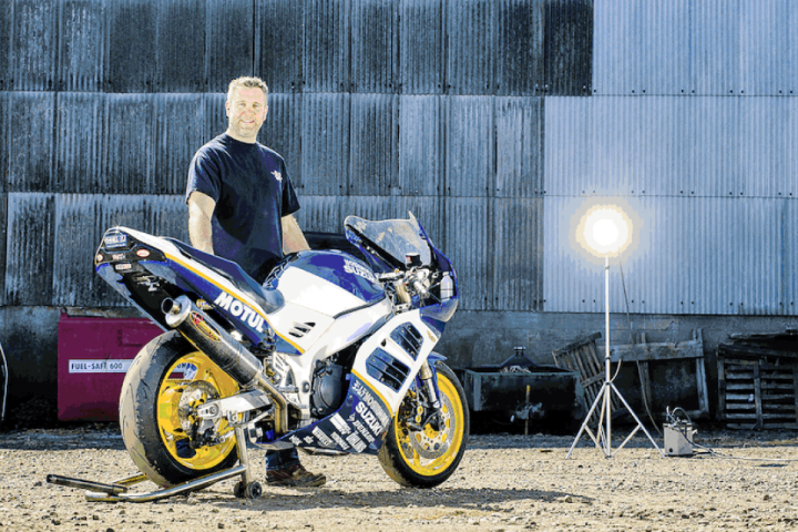 Suzuki RF900RR project by Nolan Freebury