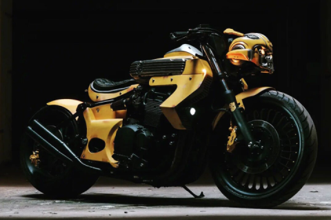 RH Customs Builds a Two-Wheeled Transformers Tribute With Its Honda Bumblebee Bike