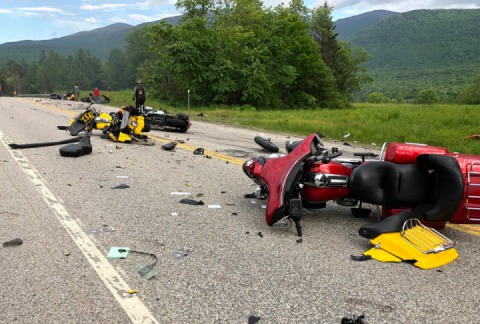 7 dead, 3 hurt in crash between truck, motorcycles in New Hampshire