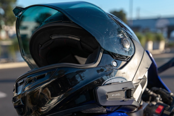 A new flagship headset from the company that pioneered the motorcycle Bluetooth headset
