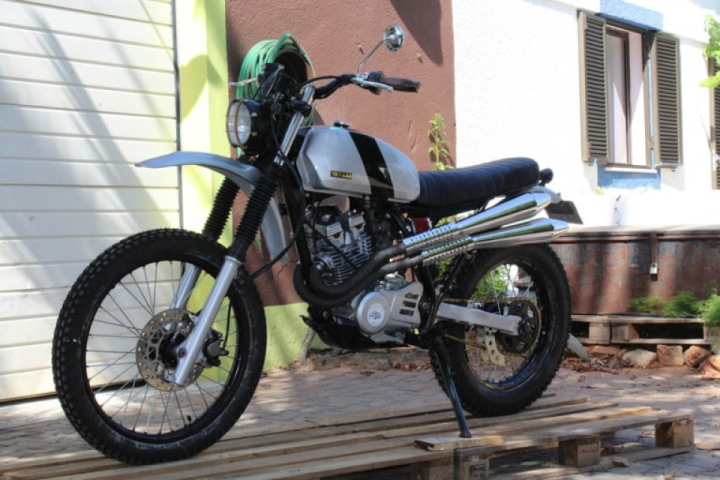 Yamaha xt store 350 scrambler