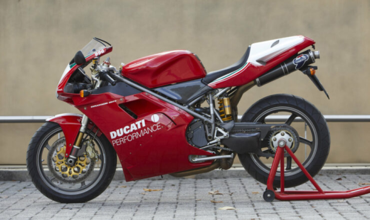 Ducati 996 SPS 3