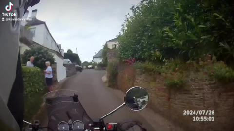 An adventurous ride through pretty Dittisham, Devon