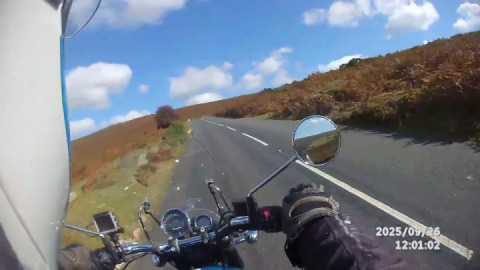 Heading home and this time, climbing the long hill from Riversmeet.