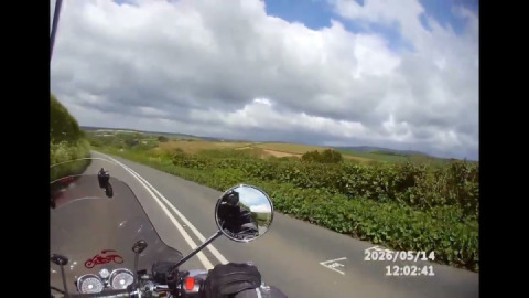 Just before the heatwave season began, I'm enjoying the A379 before Modbury.