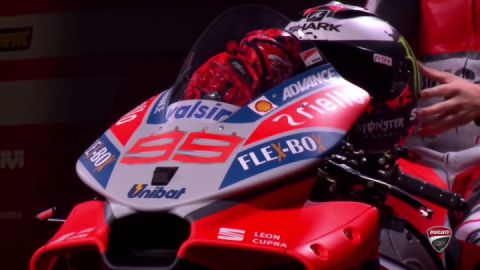 Jorge Lorenzo talks 2018 Ducati