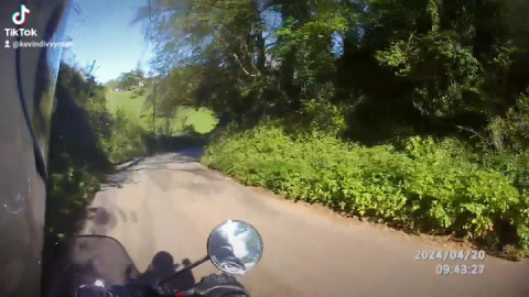 Country lanes: Made for relaxation on an interceptor 650