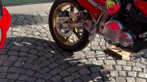 Seeing these icons side by side is what you call a holiday 